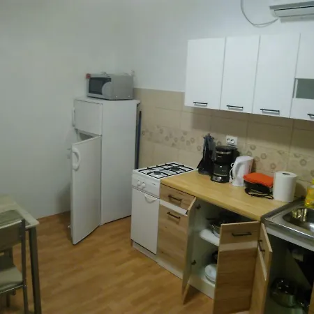 Apartman Mladic Apartment Malinska